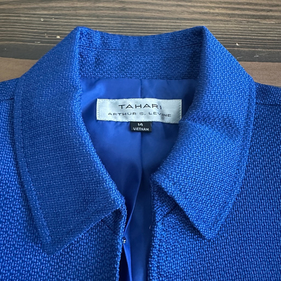 Tahari ASL Women’s Navy Blue Blazer Gold Buttons Size 14 – Classic Career Capsul - Picture 8 of 8